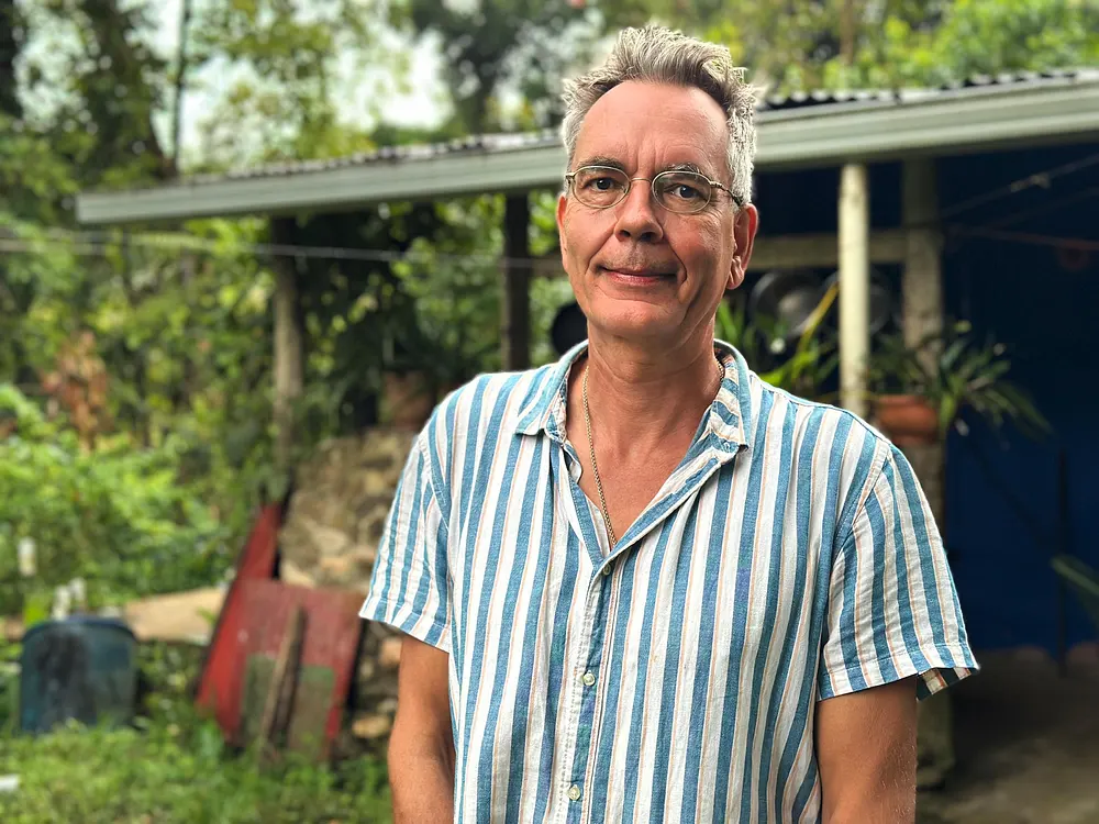 "Bauer sucht Frau International"-Kandidat Mathias lächelt in die Kamera