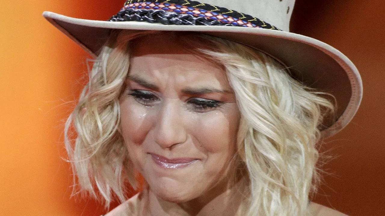 Beatrice Egli flüchtete vor ihrer Familie Beatrice Egli flüchtete vor ihrer Familie - Foto: GettyImages