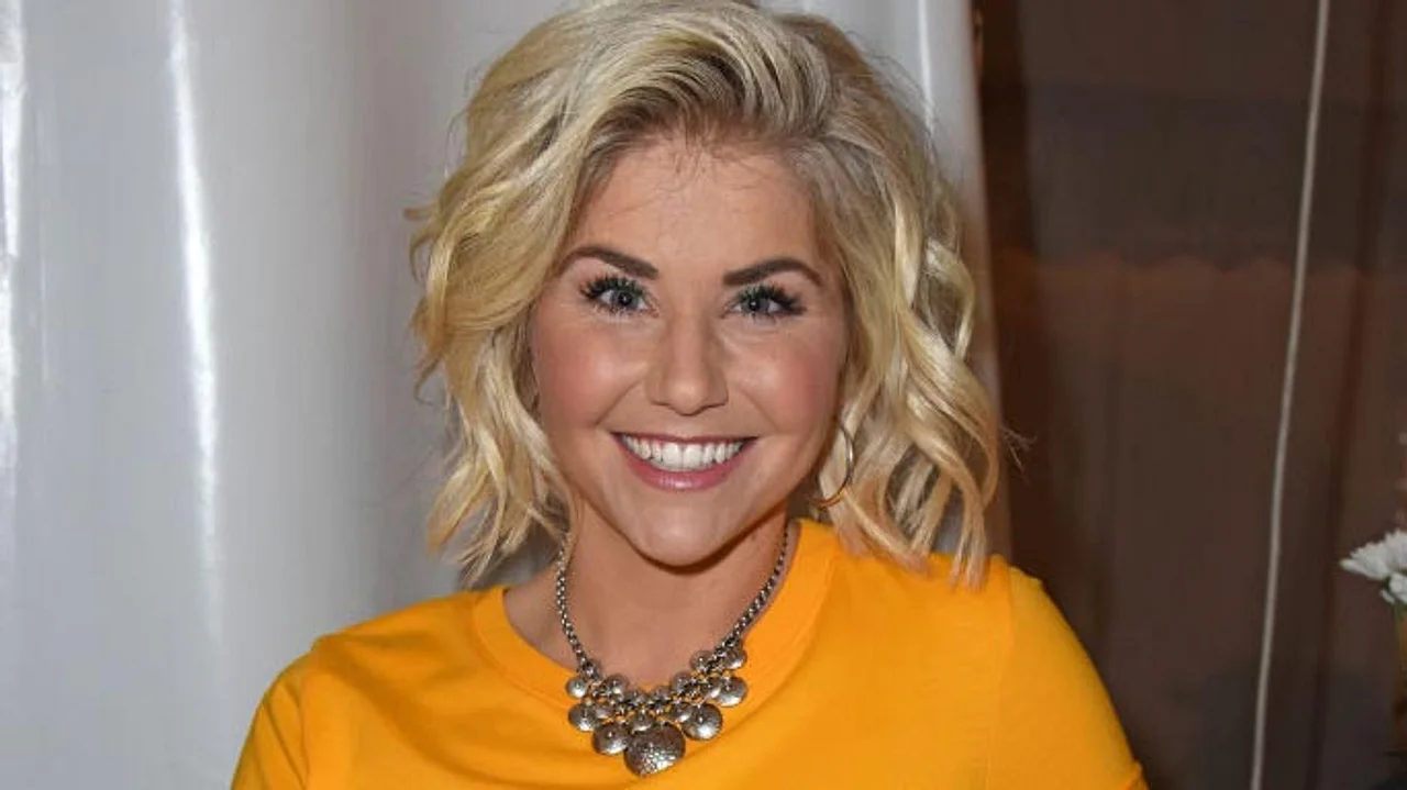 Beatrice-Egli Beatrice-Egli - Foto: Photo by Tristar Media/Getty Images