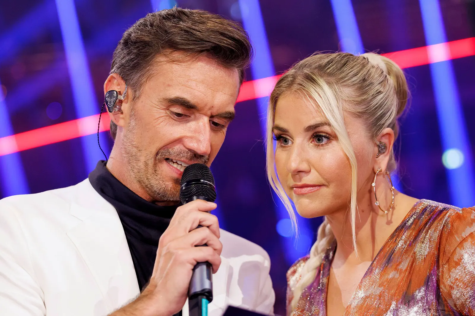 Beatrice Egli & Florian Silbereisen: "Ist meiner Meinung nach alles nur Show" - Ein Bekannter packt aus | InTouch