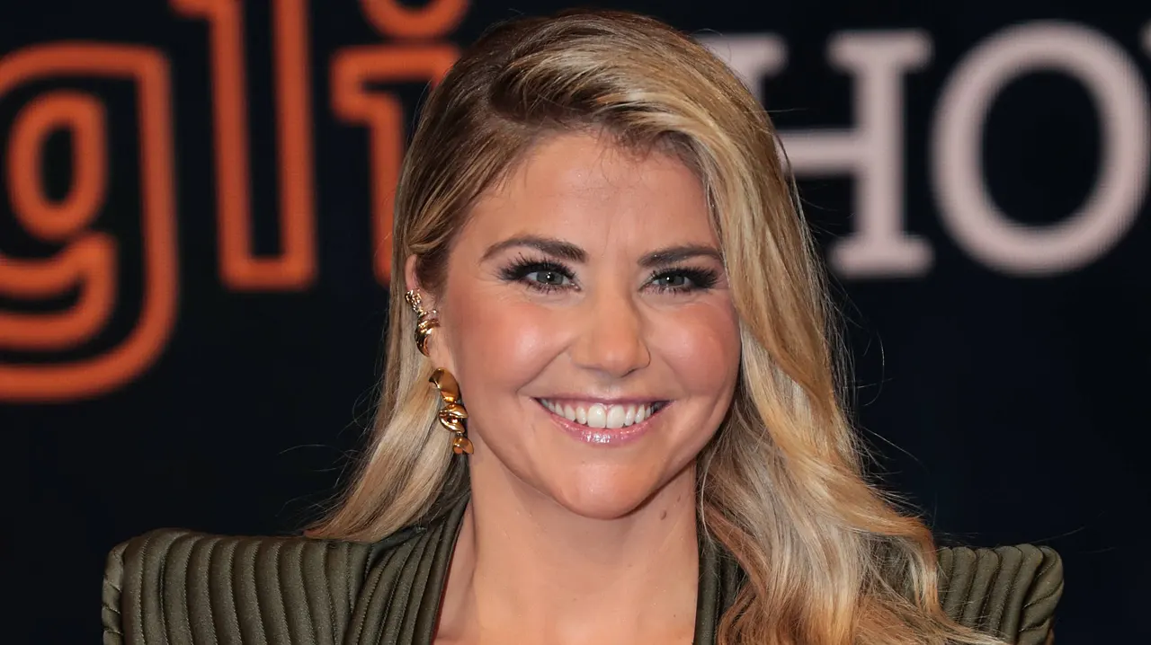 Beatrice Egli Beatrice Egli - Foto: IMAGO / Christian Schroedter