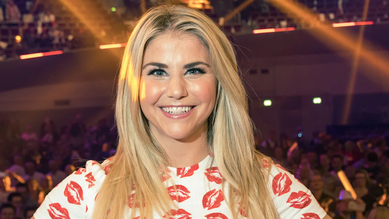 Beatrice Egli: Foto aufgetaucht! So haben sie ihre Fans noch nie gesehen! Beatrice Egli: Foto aufgetaucht! So haben sie ihre Fans noch nie gesehen! - Foto: Getty Images