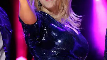 2013: Vielleicht ist Pop-Musik derzeit auch nicht gerade das beste Pflaster um eine Musikkarriere zu machen. Beatrice Egli räumt mit ihrer Schlagermusik noch immer ab und feiert Erfolge. Auch die Trennung von Dieter Bohlen hat ihr nicht ges