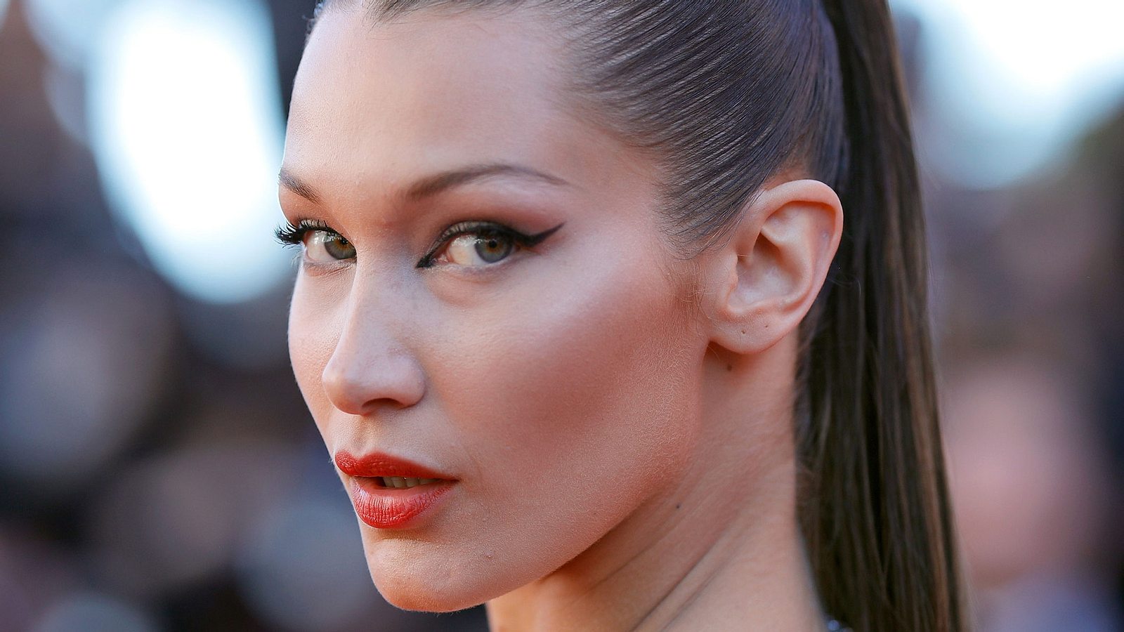 Bella Hadid: Neue Frisur! Die Haare sind ab | InTouch