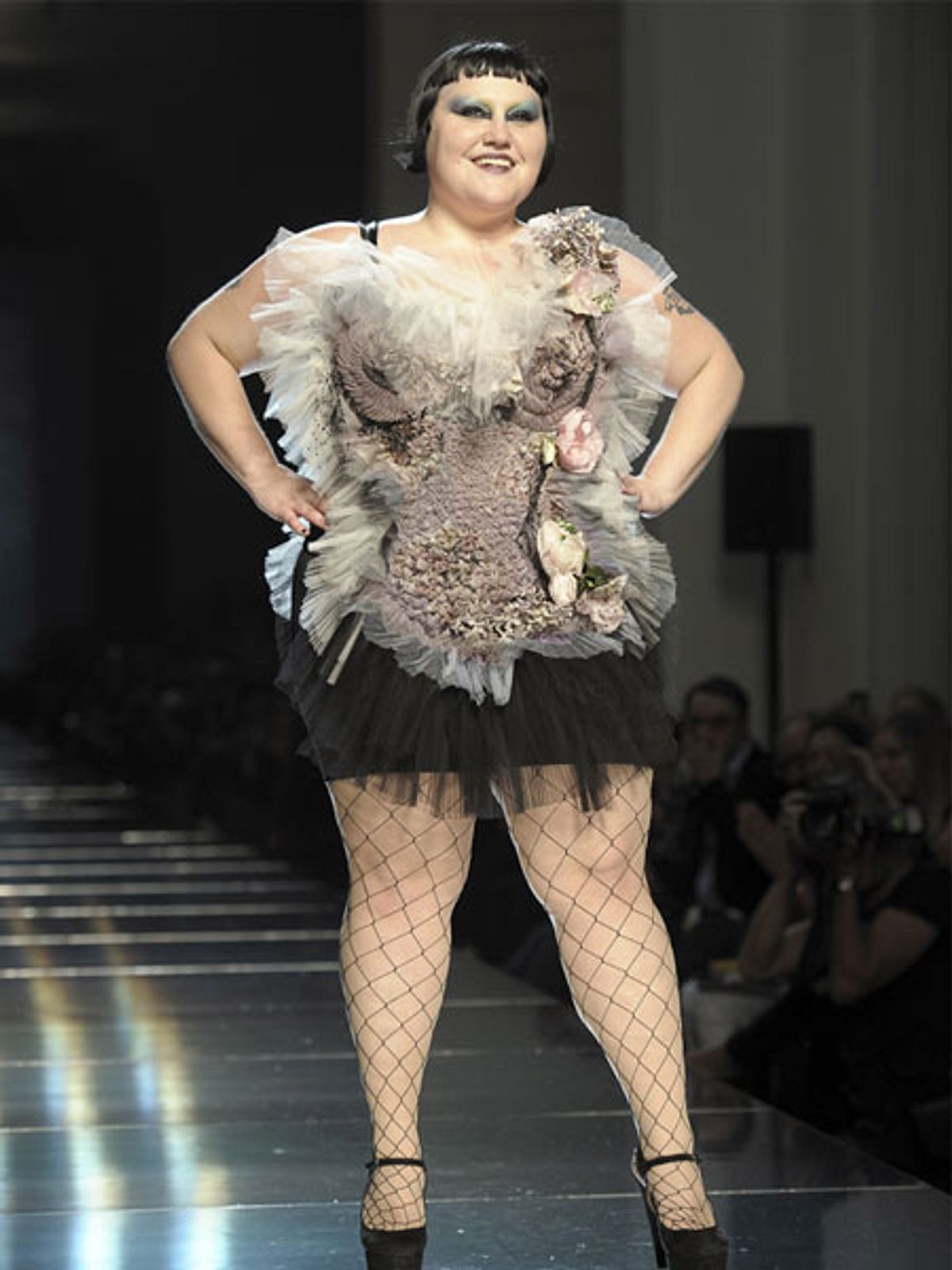 Die mutige Plus-Size-Queen: Beth Dittos ungewöhnlicher Look - Bild 5