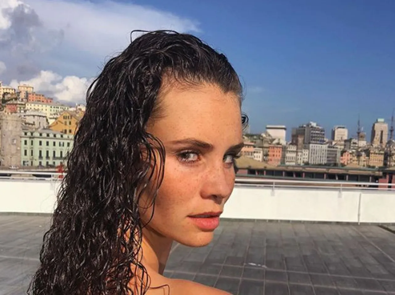 Betty Taube hat ein neues Tattoo Betty Taube hat ein neues Tattoo - Foto: Instagram/@bettytaube