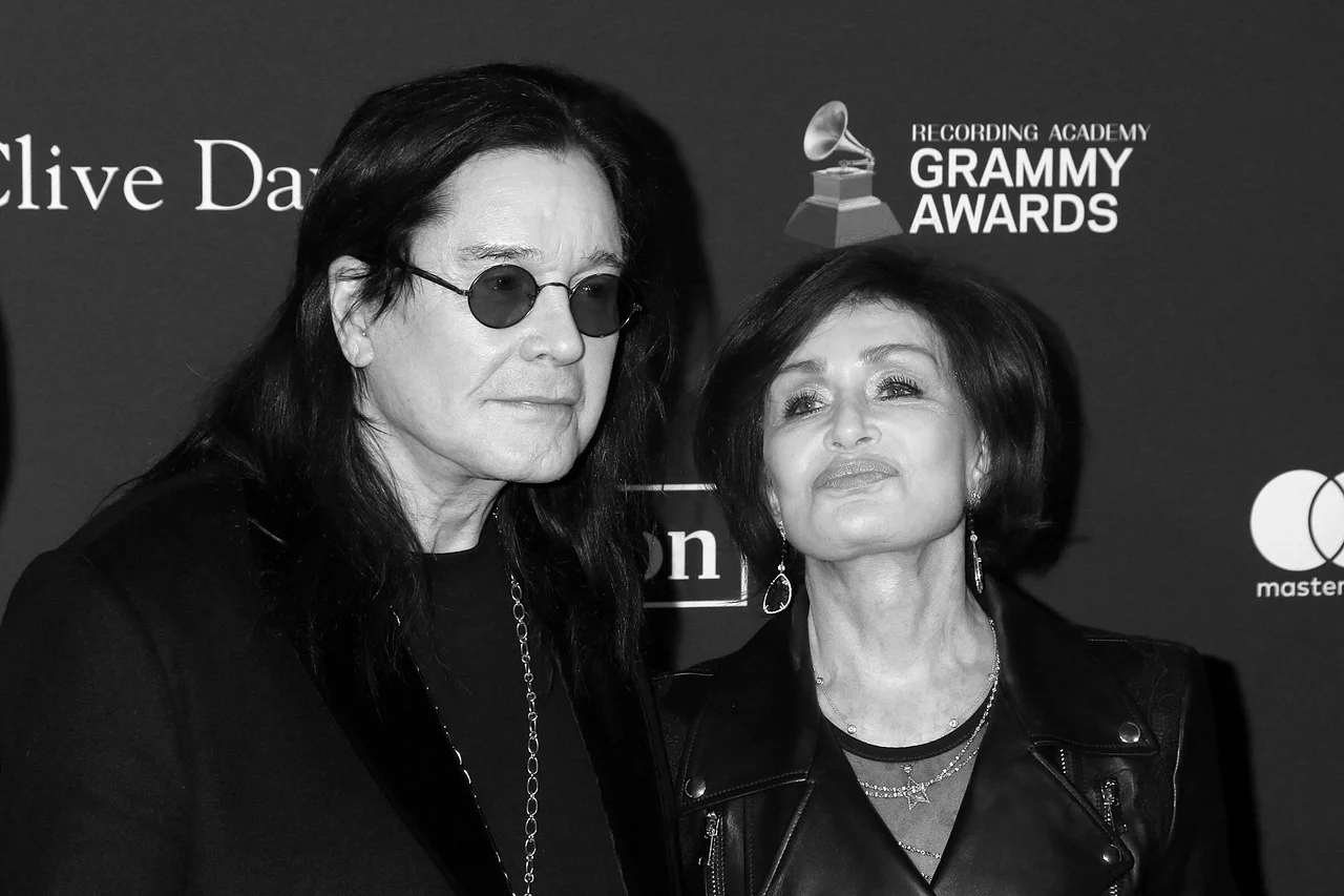 Bild3 Ozzy und Sharon Osbourne auf dem roten Teppich - Foto: IMAGO / Newscom World