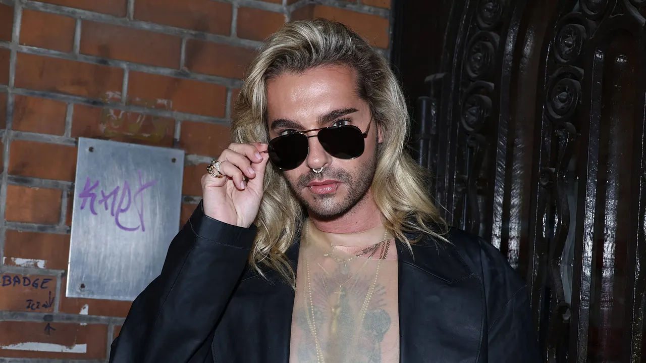 Bill Kaulitz Bill Kaulitz - Foto: IMAGO / Bestimage / Denis Guignebourg