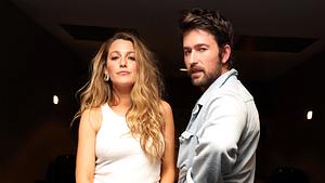 Blake Lively und Brandon Sklenar - Foto: Eric Charbonneau/ Getty Images for Sony Pictures