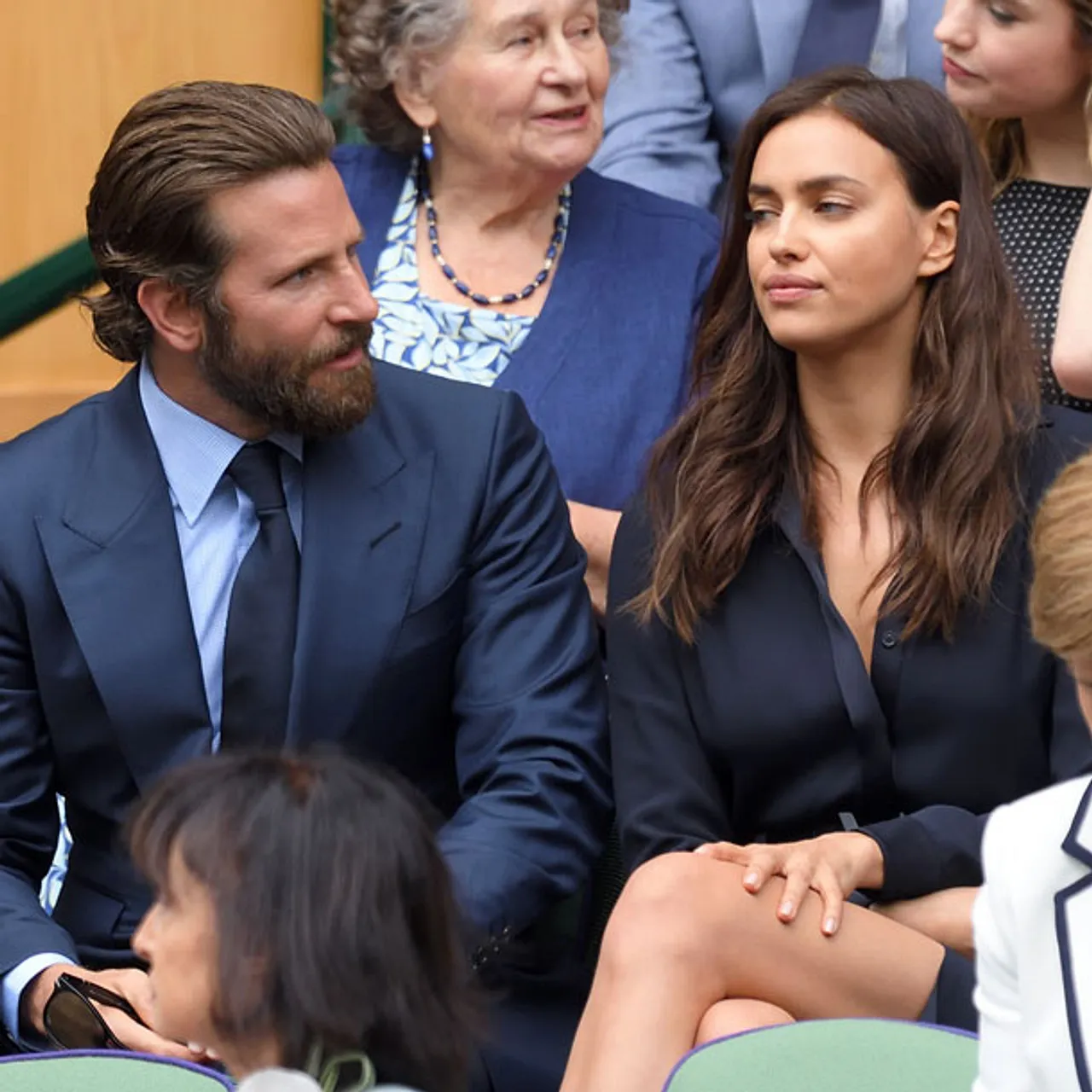 Bradley Cooper & Irina Shayk: Beziehungskrise trotz Schwangerschaft? Bradley Cooper & Irina Shayk: Beziehungskrise trotz Schwangerschaft? - Foto: Getty Images