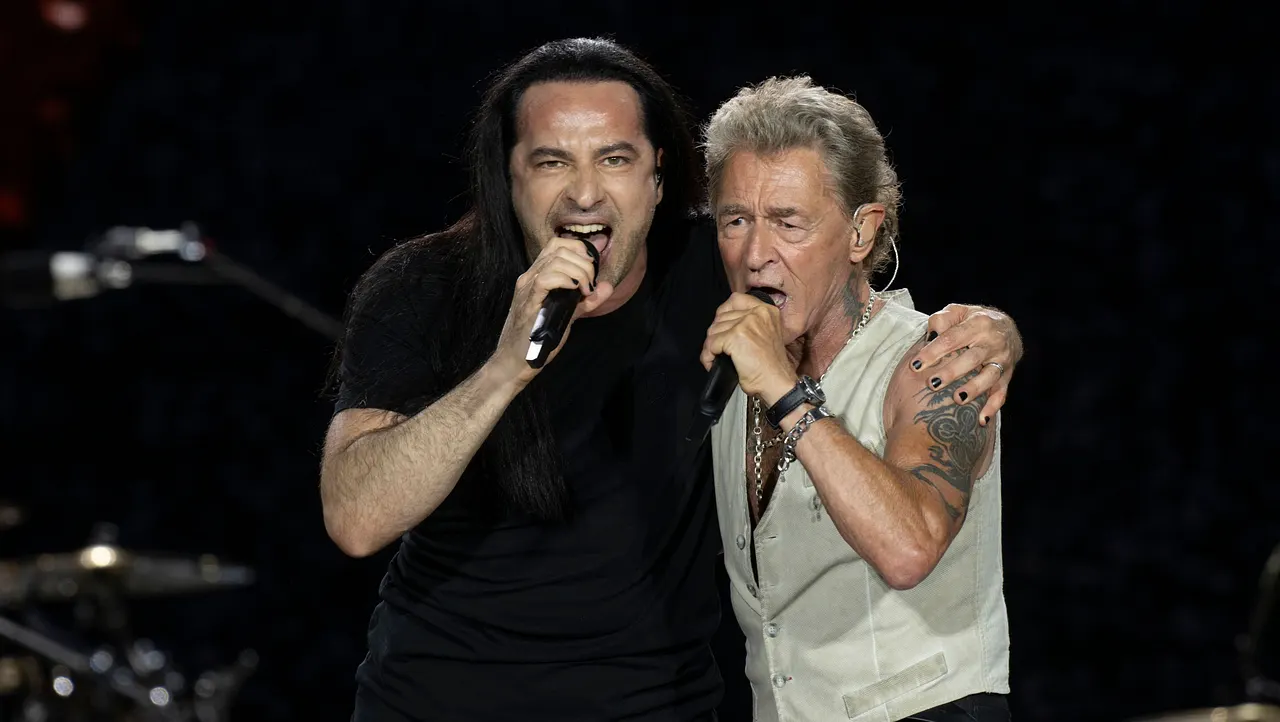 Bülent Ceylan & Peter Maffay Bülent Ceylan & Peter Maffay - Foto: IMAGO / 3S PHOTOGRAPHY