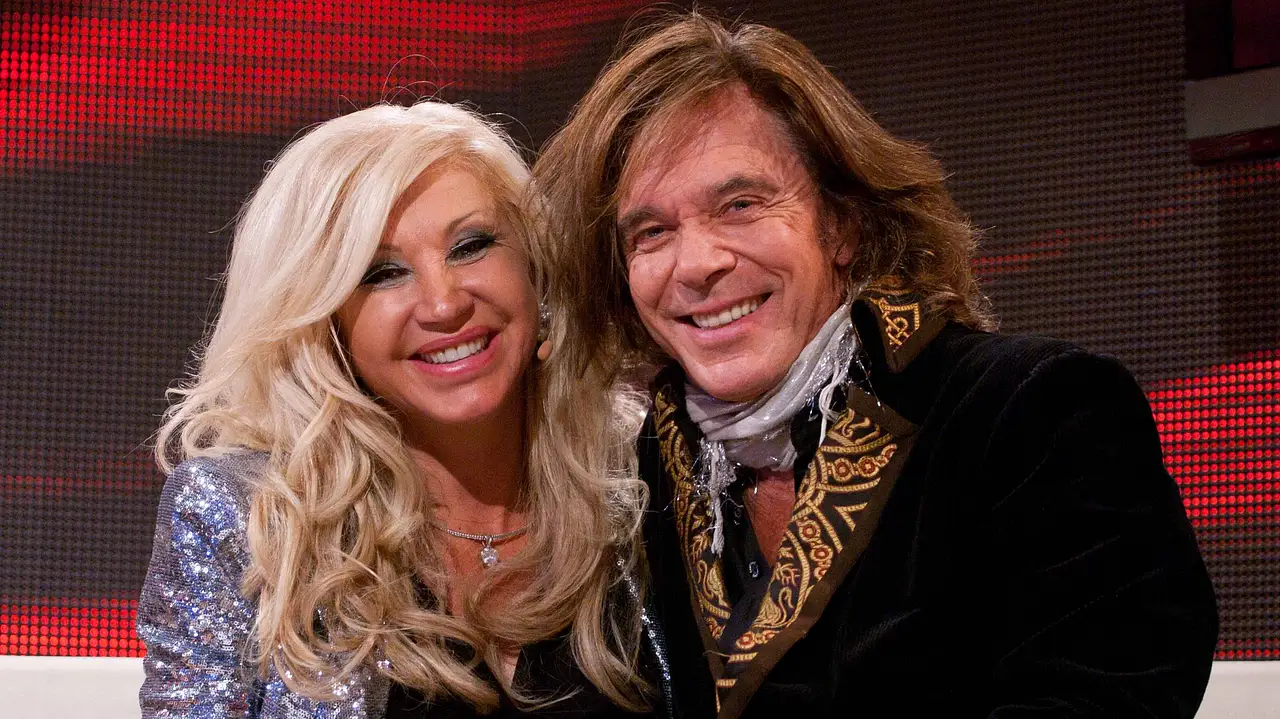 Carmen Geiss und Jürgen Drews Carmen Geiss und Jürgen Drews - Foto: IMAGO/ Christian Schroedter