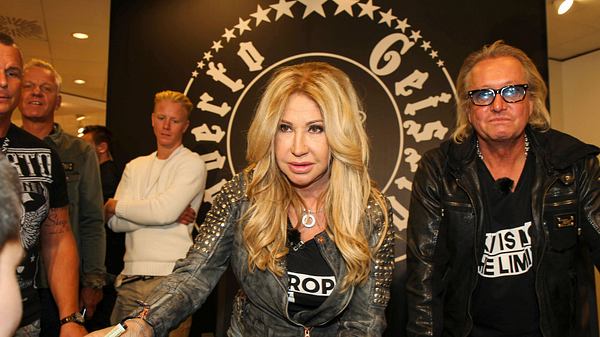 Carmen und Robert Geiss - Foto: IMAGO / BREUEL-BILD