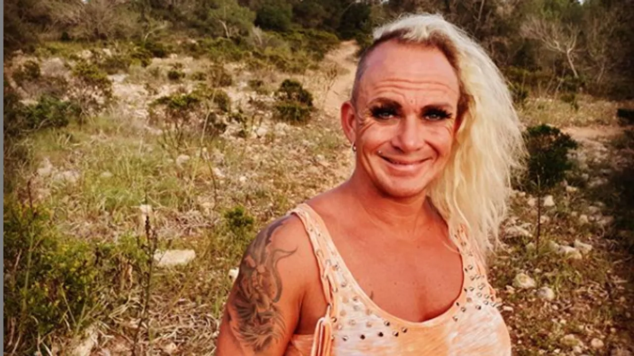Caro Robens nackt Caro Robens nackt - Foto: Instagram/@caroline_andreas_robens