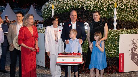 Caroline von Hannover, Fürst Albert & Charlène von Monaco - Foto: Pierre Villard - Pool/Getty Images