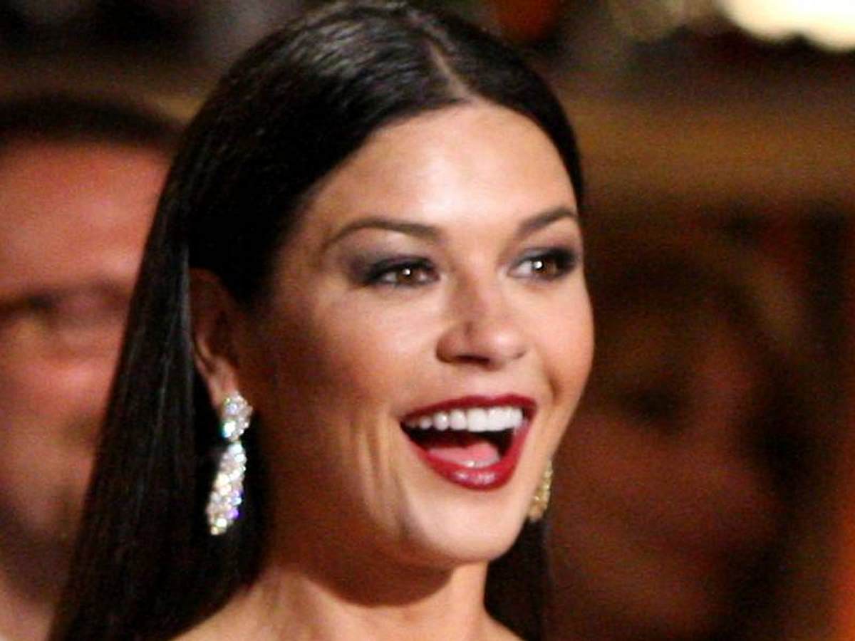 Hauptsache schön: Die verrückten Beauty-Tipps der Stars - Bild 8