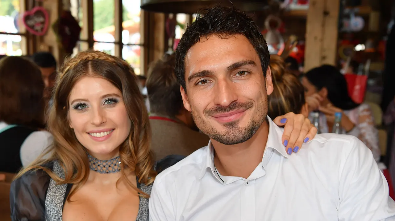 Cathy und Mats Hummels Cathy und Mats Hummels - Foto: IMAGO / Sven Simon