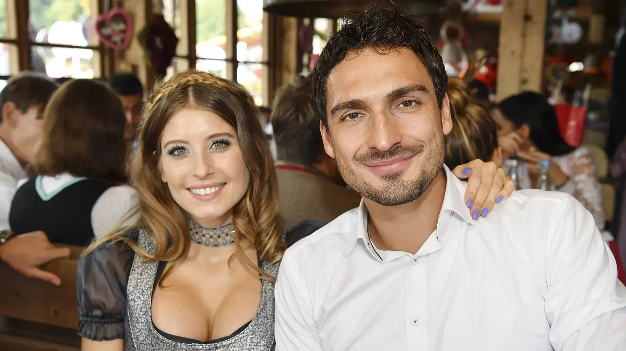 Cathy und Mats Hummels Cathy und Mats Hummels - Foto: IMAGO/ HJS