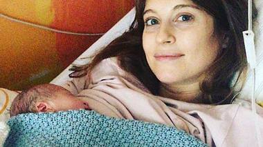 Cathy Hummels: Mit diesem Baby-Bild schockiert sie ihre Fans! - Foto: Instagram/catherinyyy
