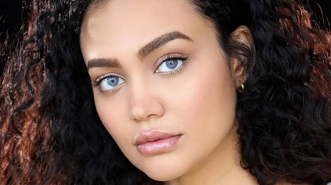 Chanel Maya Chanel Maya posiert bei einem Fotoshooting - Foto: IMDB