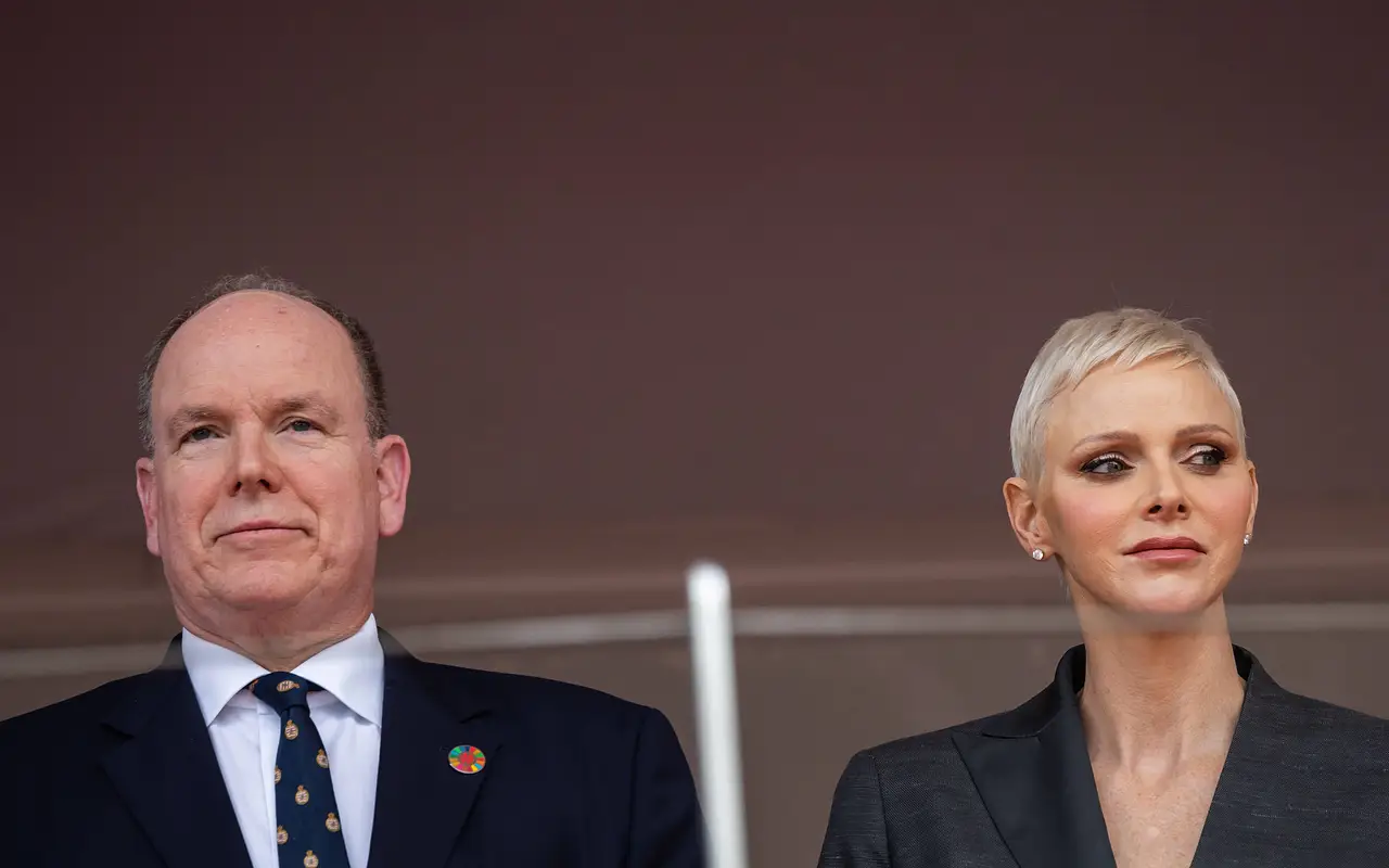 Fürstin Charlene und Fürst Albert Fürstin Charlene und Fürst Albert - Foto: IMAGO / PanoramiC
