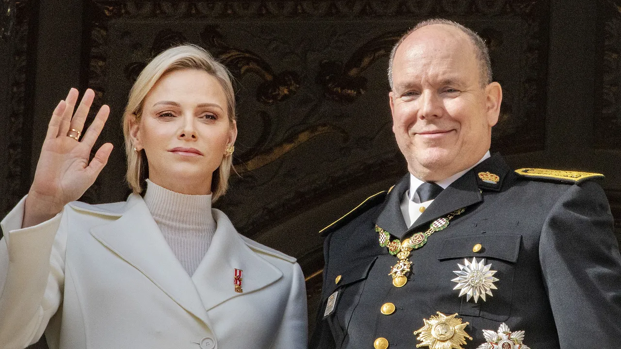 Fürstin Charlène und Fürst Albert II. Fürstin Charlène und Fürst Albert II. - Foto: Imago