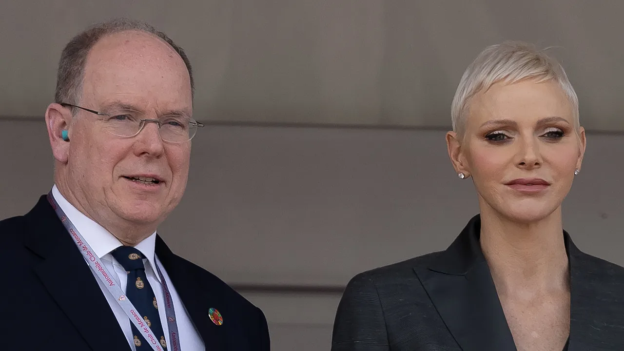 Fürstin Charlene und Fürst Albert Fürstin Charlene und Fürst Albert - Foto: Getty Images / Arnold Jerocki