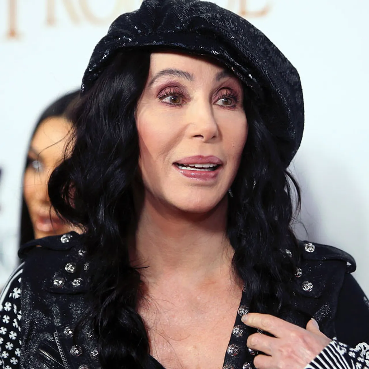 Cher: Schwebt die Sängerin in Lebensgefahr? Cher: Schwebt die Sängerin in Lebensgefahr? - Foto: Getty Images