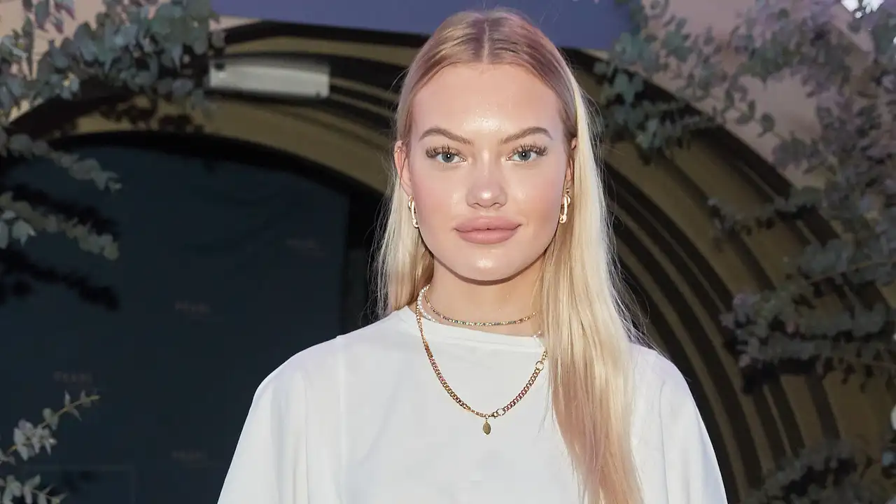Cheyenne Ochsenknecht zeigt ihren Babybauch - Foto: Getty Images Cheyenne Ochsenknecht zeigt ihren Babybauch - Foto: Getty Images