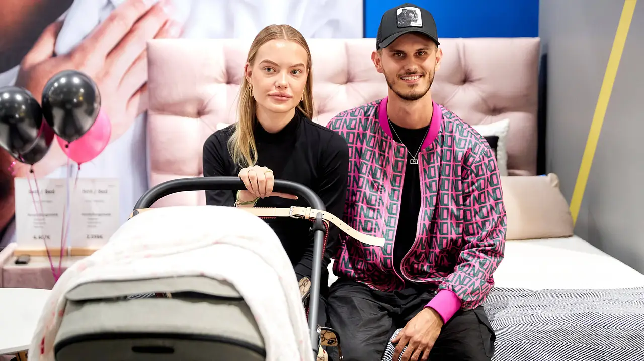 Cheyenne Ochsenknecht und Freund Nino Cheyenne Ochsenknecht und Freund Nino - Foto: IMAGO / Eventpress