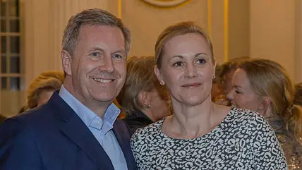 Christian & Bettina Wulff lächeln in die Kamera