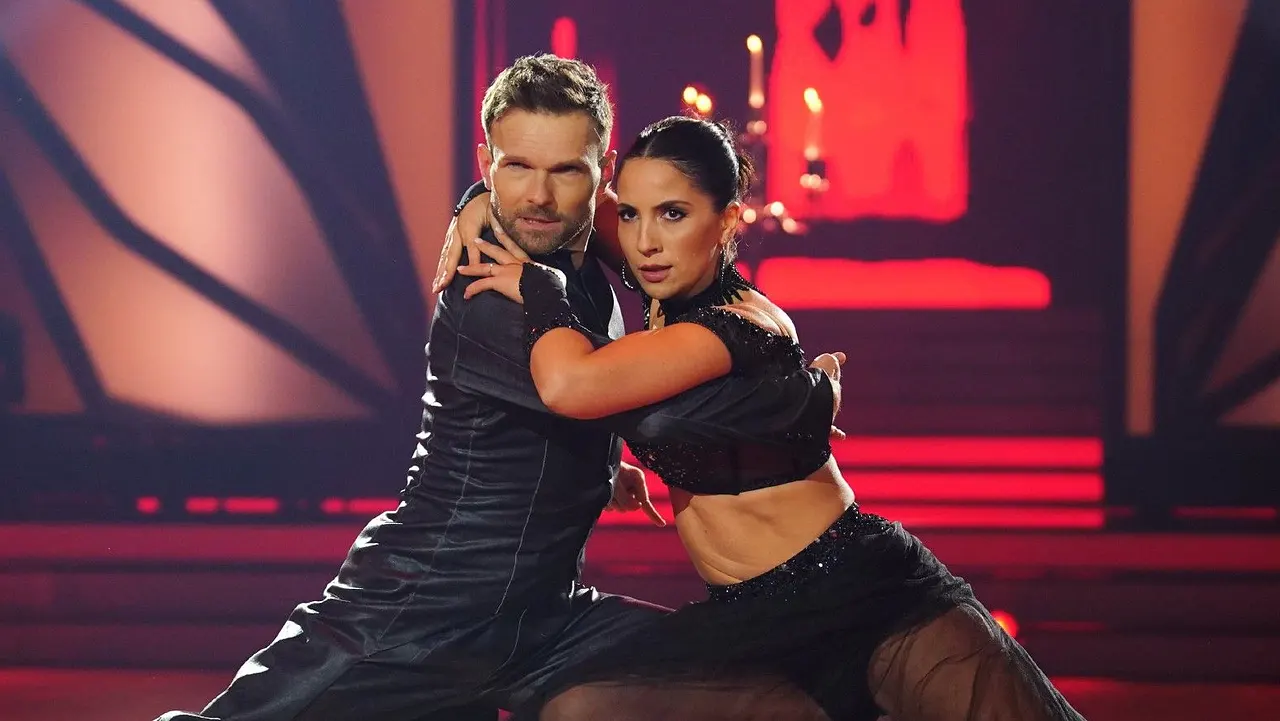 Chryssanthi Kavazi und Vadim Garbuzov Chryssanthi Kavazi und Vadim Garbuzov - Foto: RTL