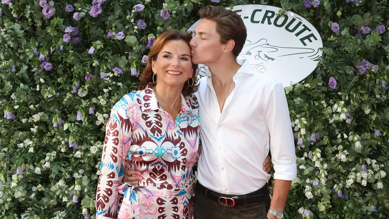 Claudia Obert & Freund Max Claudia Obert & Freund Max - Foto: IMAGO / Stephan Wallocha