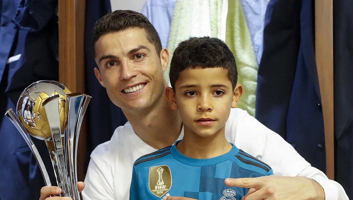 Cristiano Ronaldo und Sohn Cristiano Jr. Cristiano Ronaldo und Sohn Cristiano Jr.