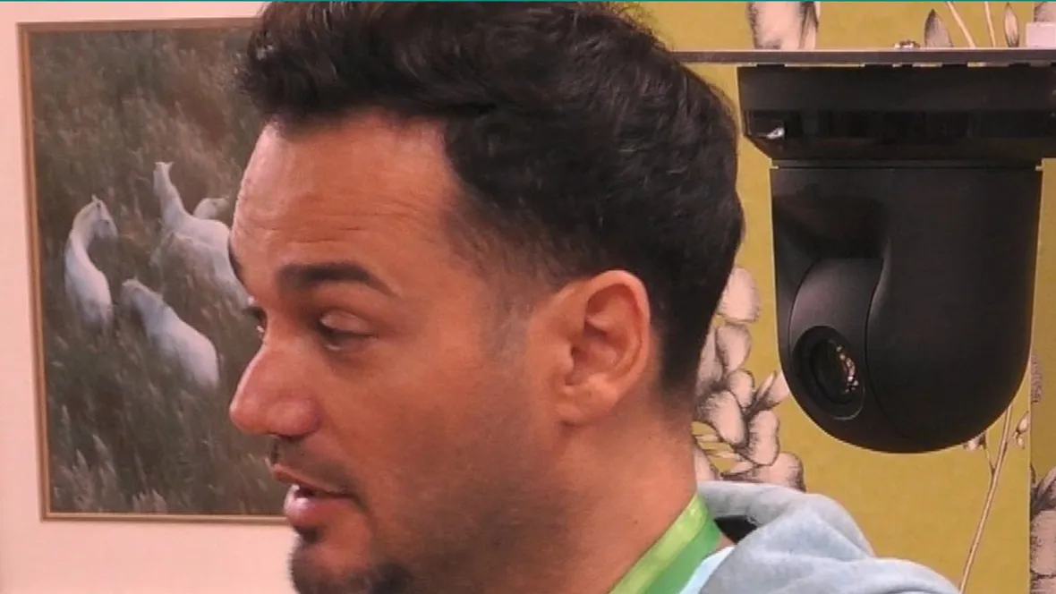 Daniel Lopes von der Seite