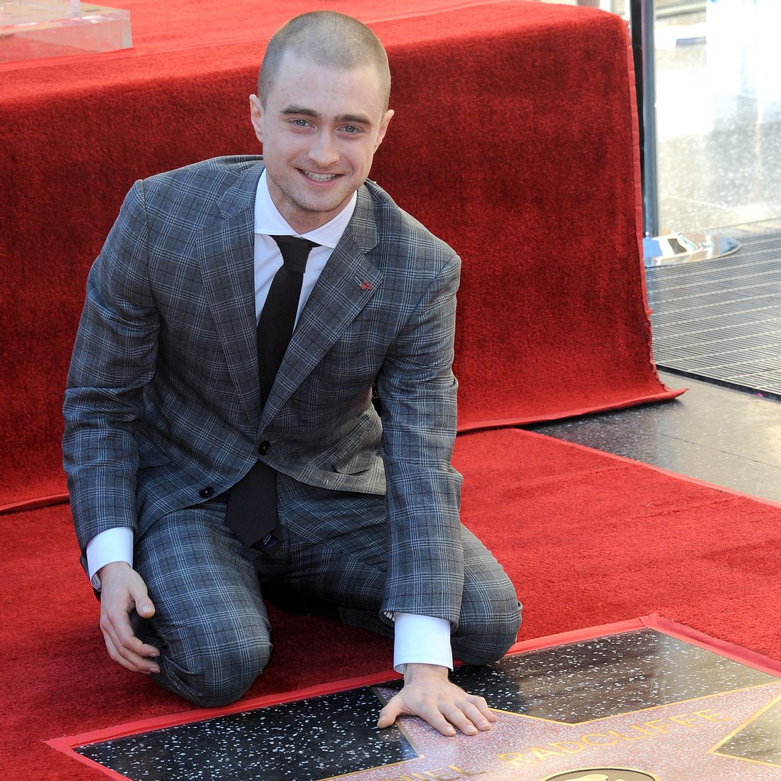 Daniel Radcliffe freut sich über seinen Stern