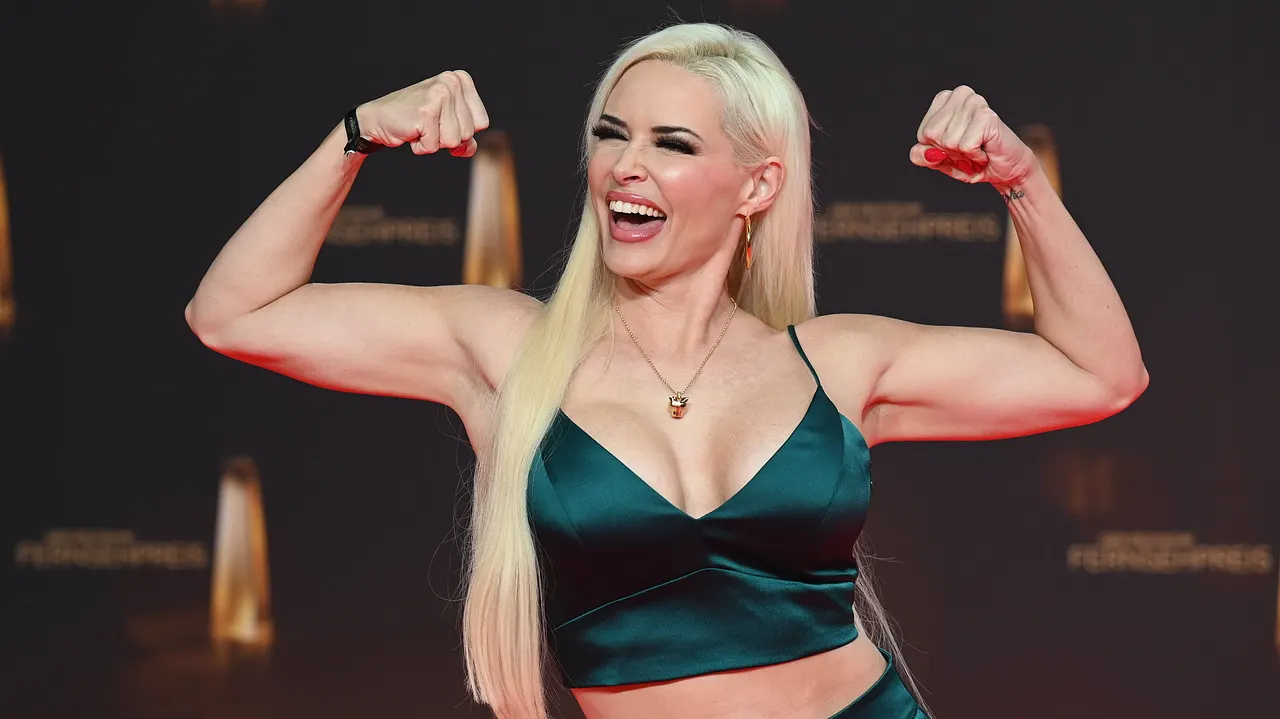 Daniela Katzenberger beim Deutschen Fernsehpreis 2024 Daniela Katzenberger beim Deutschen Fernsehpreis 2024 - Foto: IMAGO / Horst Galuschka