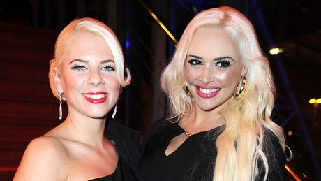 Jenny Frankhauser und Daniela Katzenberger - Foto: WENN