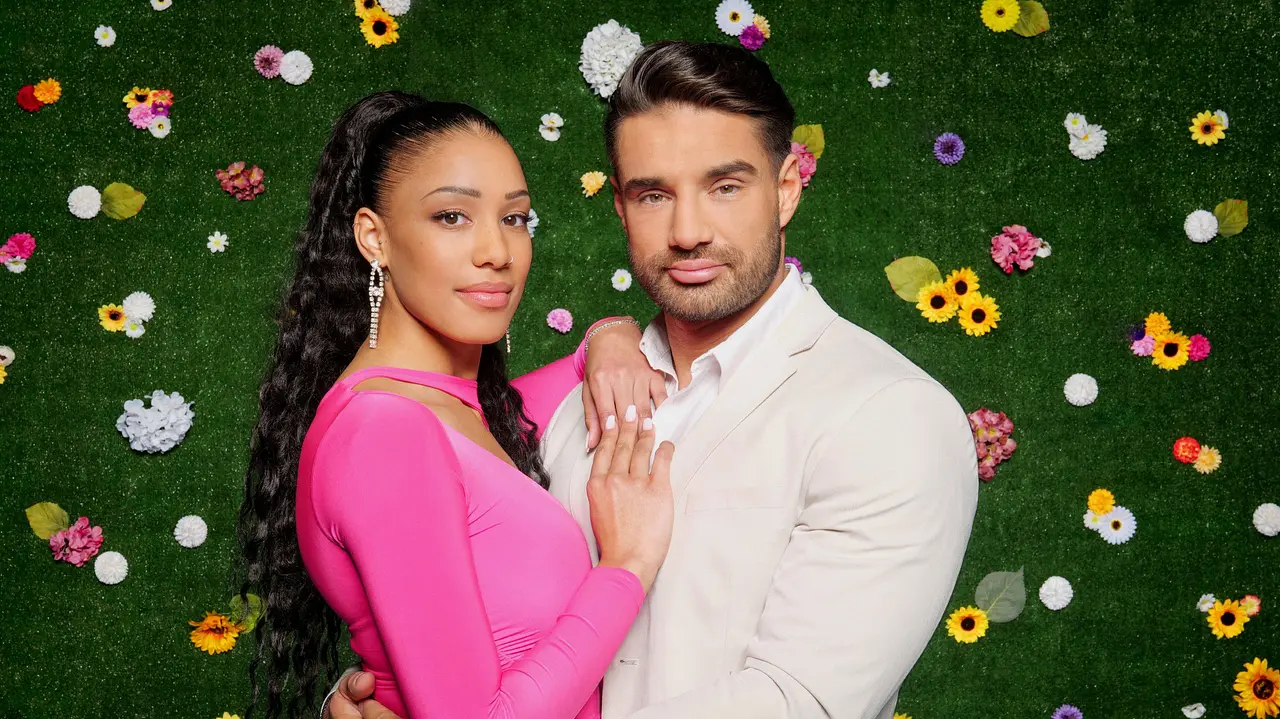 "Das Sommerhaus der Stars" Das Sommerhaus der Stars - Foto: RTL