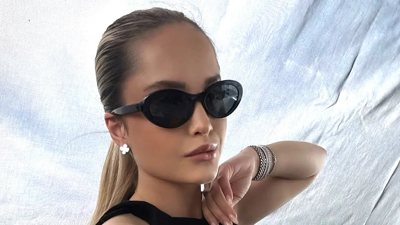 Davina Geiss' neue Nase Davina Geiss ist nach ihrer Nasen-OP kaum wiederzuerkennen. - Foto: Instagram.com/davinageiss/