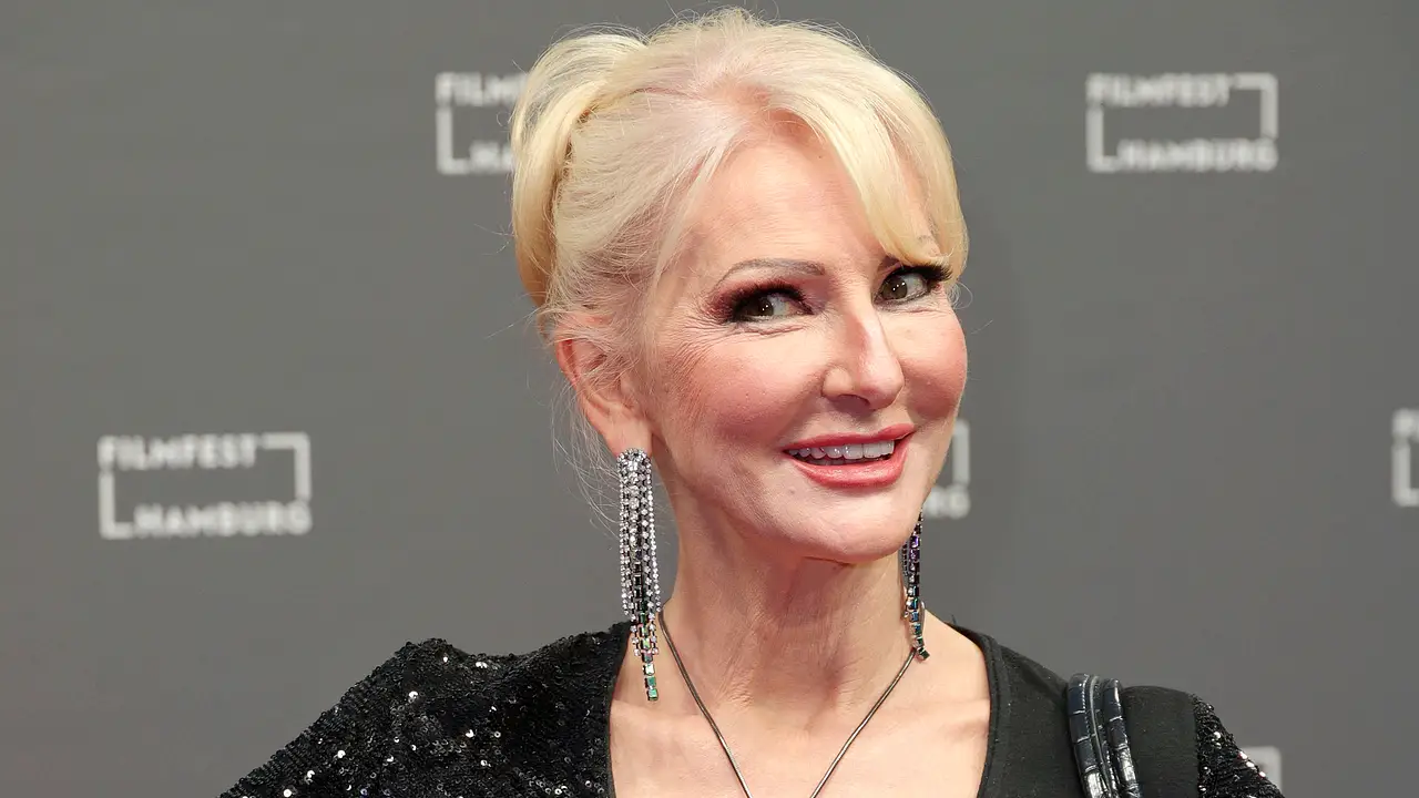 Désirée Nick sieht mit 63 Jahren sehr jung aus Désirée Nick sieht mit 63 Jahren sehr jung aus - Foto: Imago