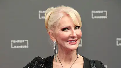 Désirée Nick sieht mit 63 Jahren sehr jung aus