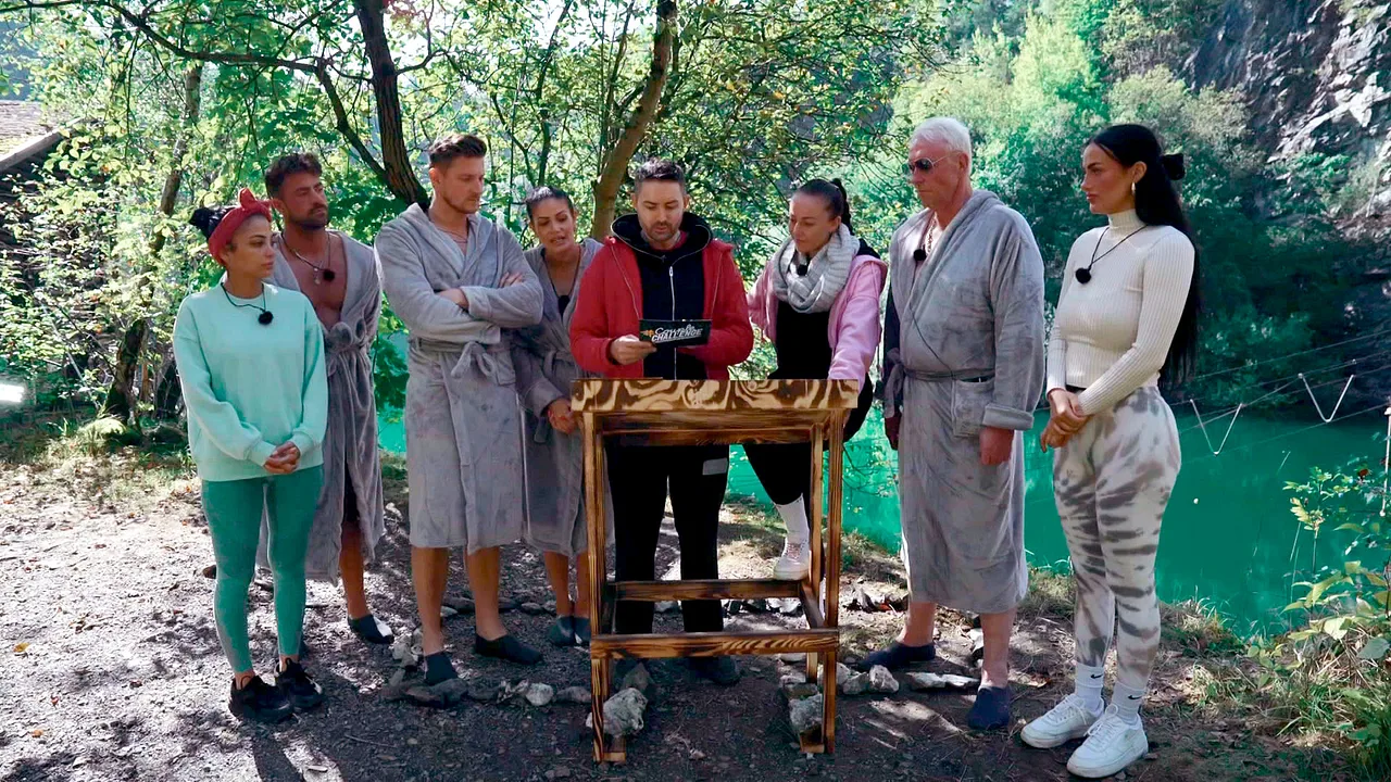 Die letzten vier Couples bei der Couple Challenge Die letzten vier Couples bei der Couple Challenge - Foto: RTL Zwei