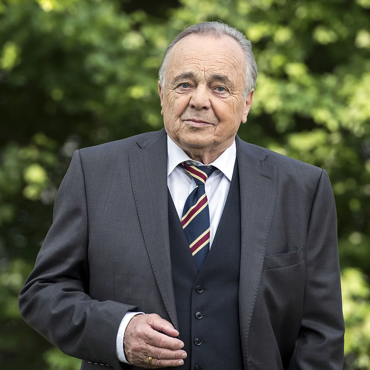 Dieter Bellmann: "In aller Freundschaft"-Star gestorben! Dieter Bellmann: In aller Freundschaft-Star gestorben! - Foto: ARD/Jens Ulrich Koch