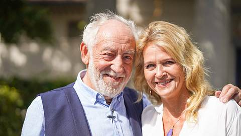 Dieter Hallervorden mit seiner Freundin Christiane Zander - Foto: Imago
