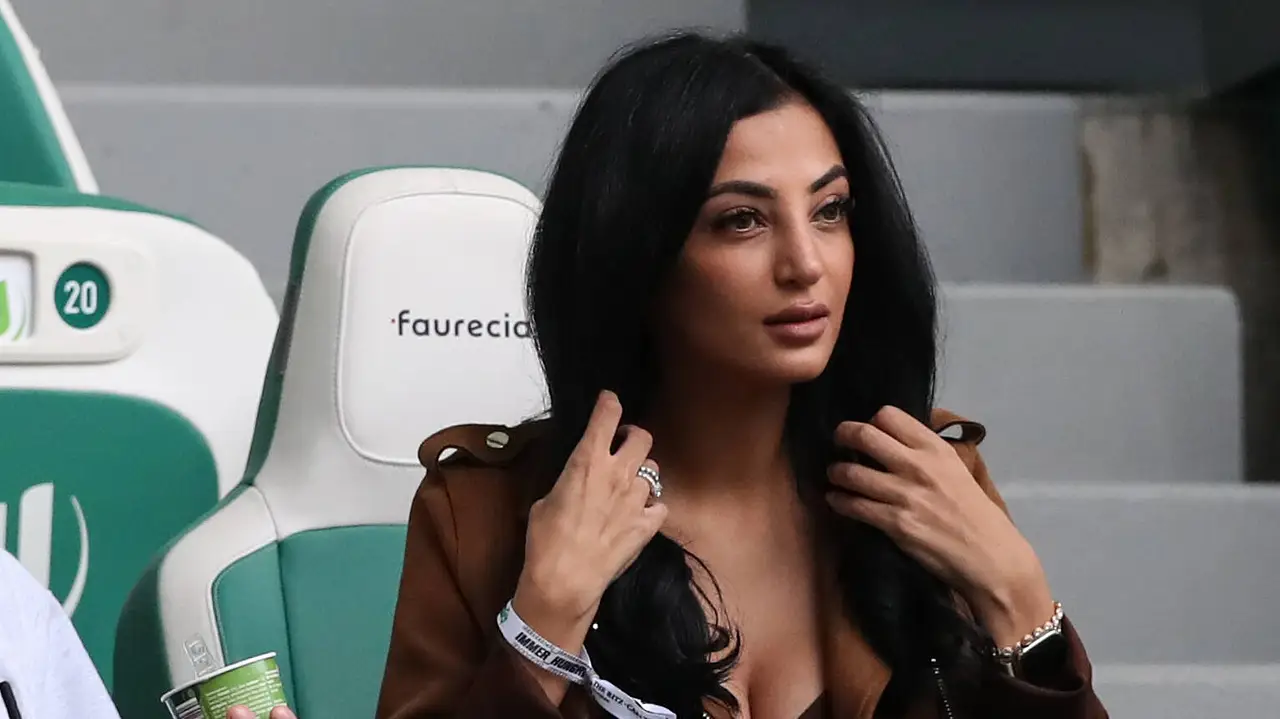 Dilara Kruse meldet sich auf Instagram zurück und spricht Klartext Dilara Kruse meldet sich auf Instagram zurück und spricht Klartext - Foto: IMAGO / Christian Schroedter