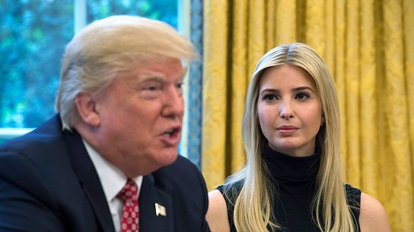 Donald Trump und Ivanka Trump - Foto: Molly Riley-Pool/Getty Images