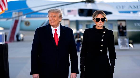 Donald und Melania Trump - Foto: IMAGO / Lagencia
