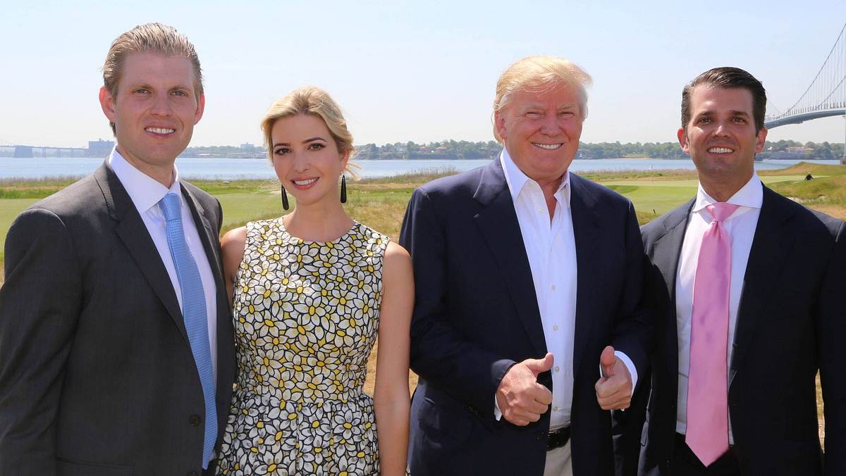 Donald Trump mit seinen Kindern Eric, Ivanka und Donald Jr.