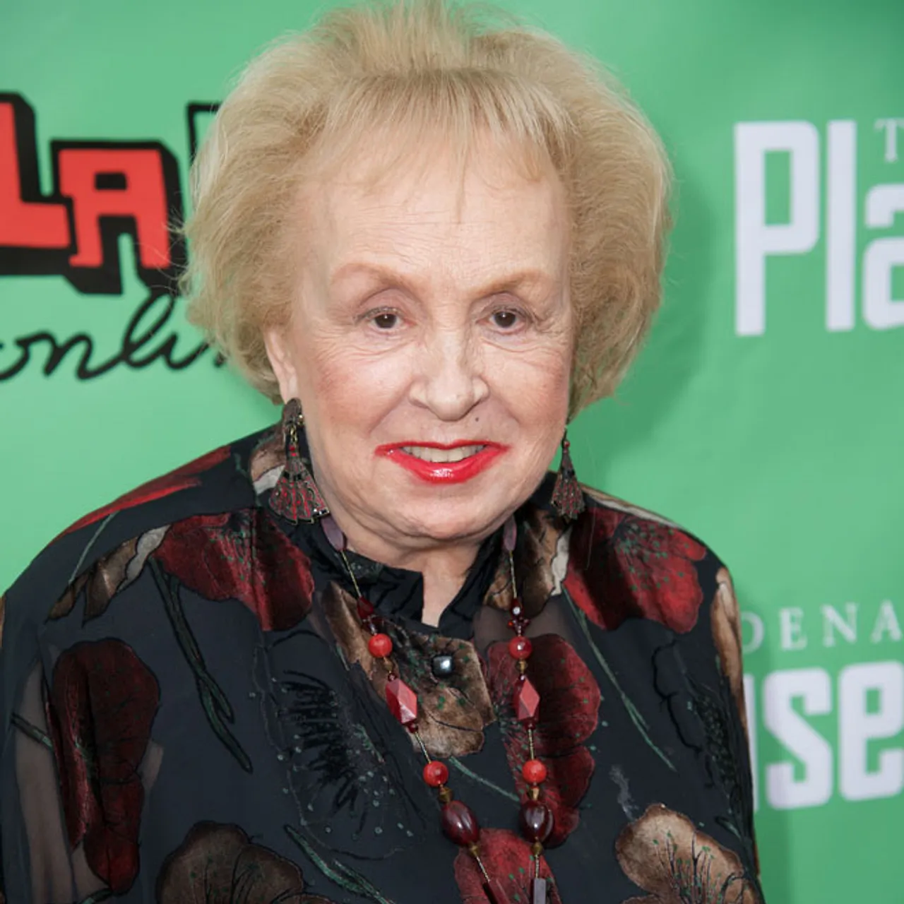 Schauspielerin Doris Roberts ist bereits seit einem Jahr tot Schauspielerin Doris Roberts ist bereits seit einem Jahr tot - Foto: Getty Images